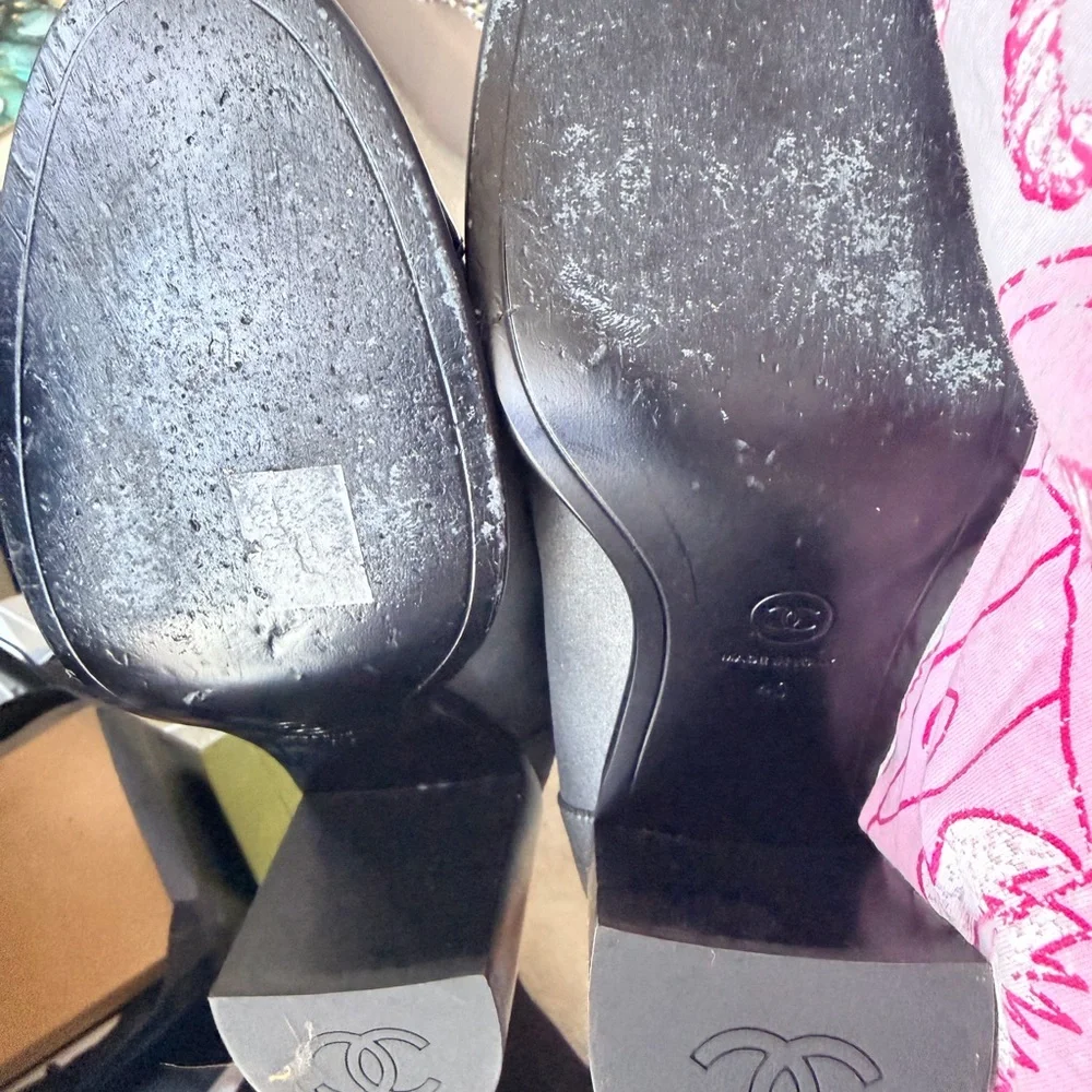 CHANEL Gray and Black Heeled Boots - Picture 3 of 3